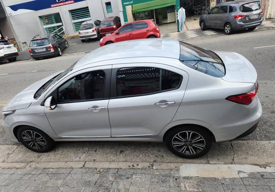 FIAT CRONOS 1.8 E.TORQ FLEX PRECISION AT6